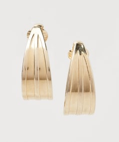 Elizabeth Debicki | Princess Diana The Crown Pair of Earrings