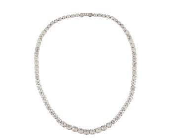 Miroslava et al. | Necklace from "The Brave Bulls"