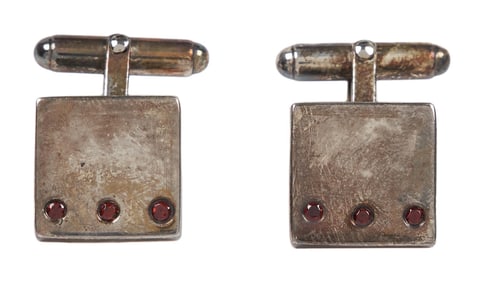 Richard Chamberlain | Versani SIlver-Tone Cuff Links