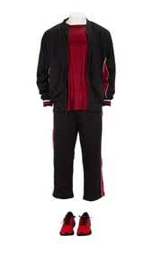 Cobra Kai | Raymond "Stingray" Porter (Paul Walter Hauser) Ensemble