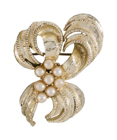 The Crown | Queen Elizabeth II (Imelda Staunton) Brooch