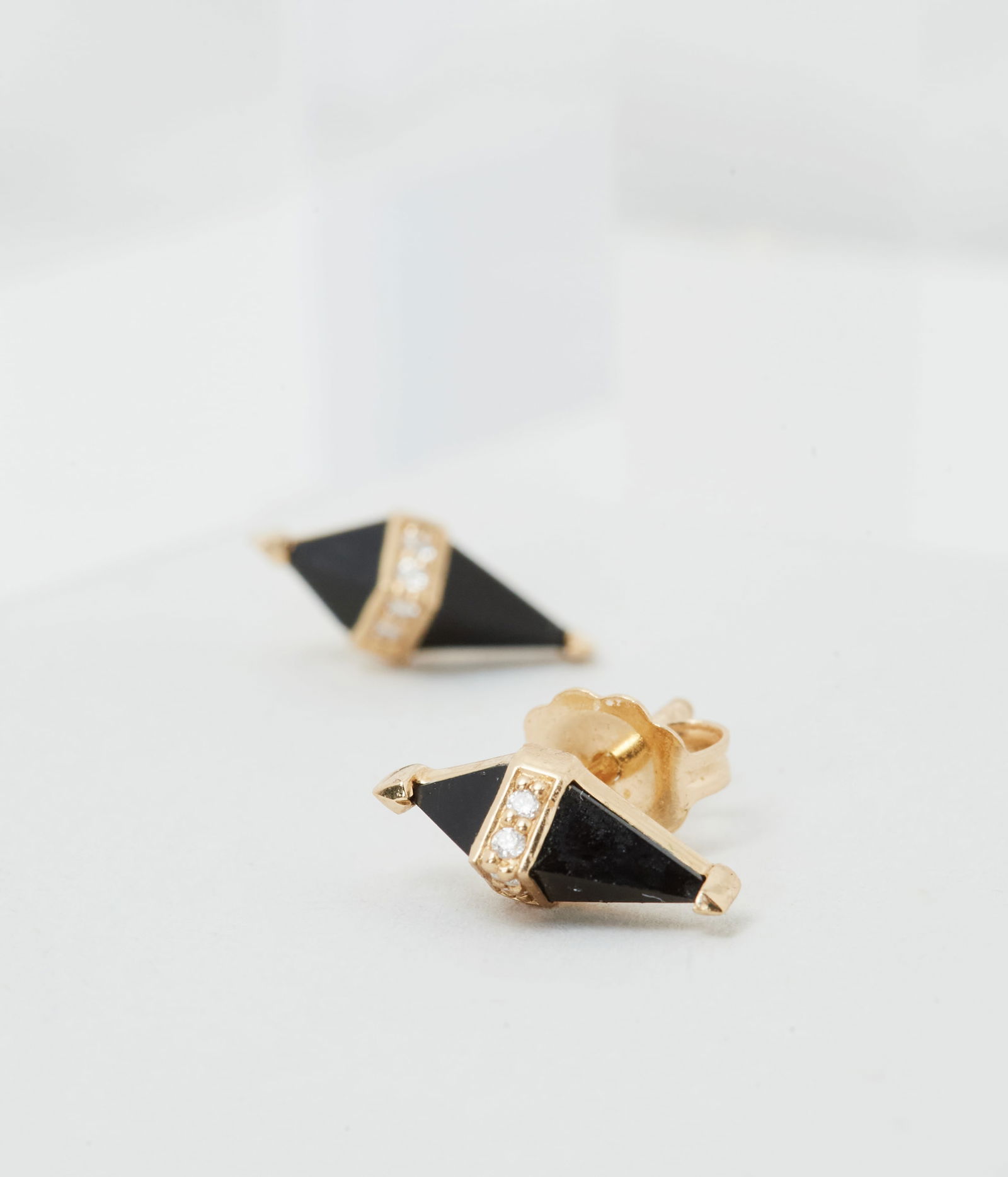 Gwyneth Paltrow | Sorellina 18K Yellow Gold Onyx and Diamond Ear Studs: Sorellina, 18K Yellow Gold, Onyx and Diamond Ear Studs from the collection of Gwyneth Paltrow.Each marquise-shaped stud features calibré-set onyx and circular-cut diamond accents, mounted in 18k