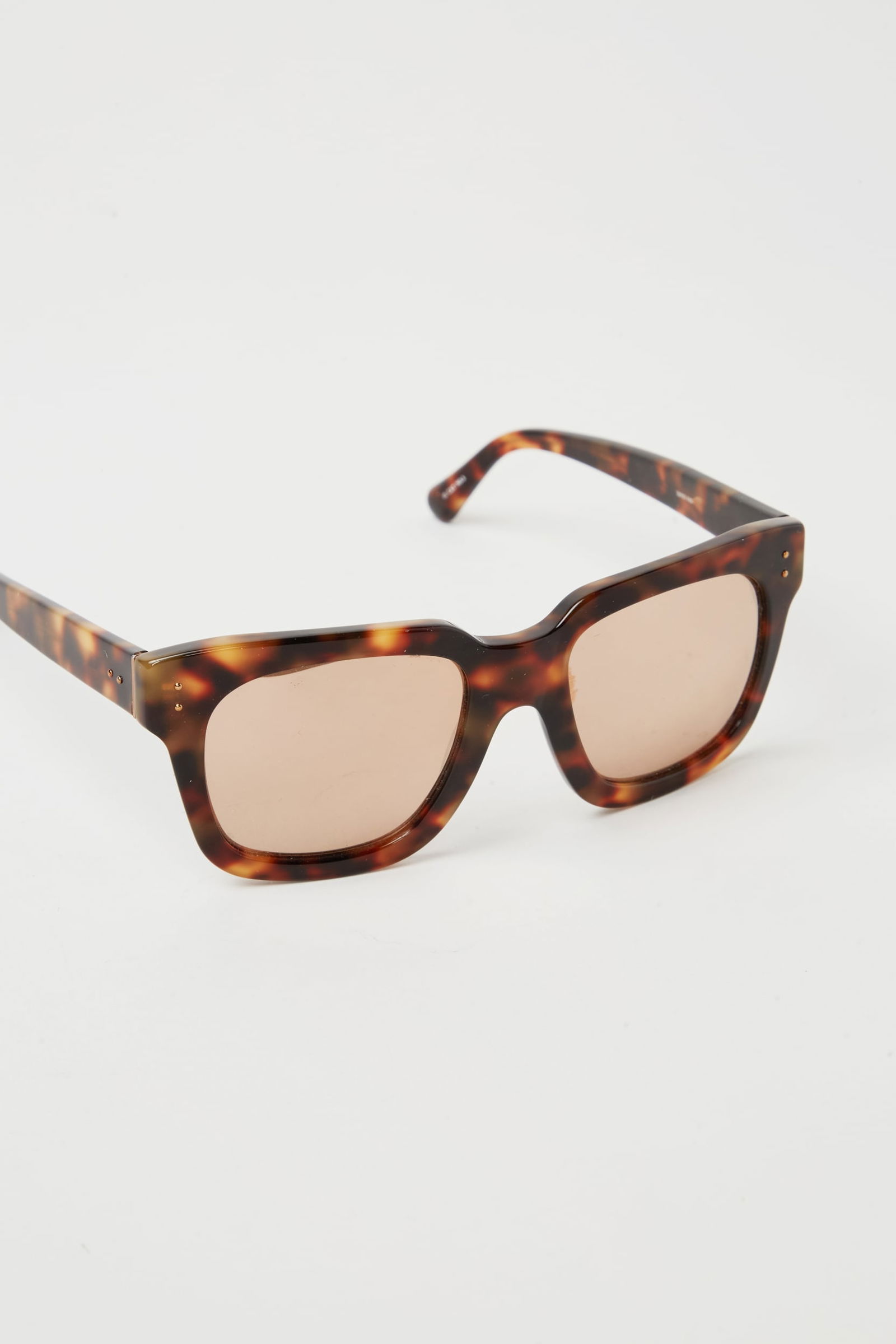 Gwyneth Paltrow | 2025 Fashion Week Linda Farrow Sunglasses: Linda Farrow tortoise shell sunglasses from the collection of Gwyneth Paltrow. Gwyneth Paltrow was seen wearing the sunglasses leaving The Ritz during the Womenswear Spring/Summer 2025