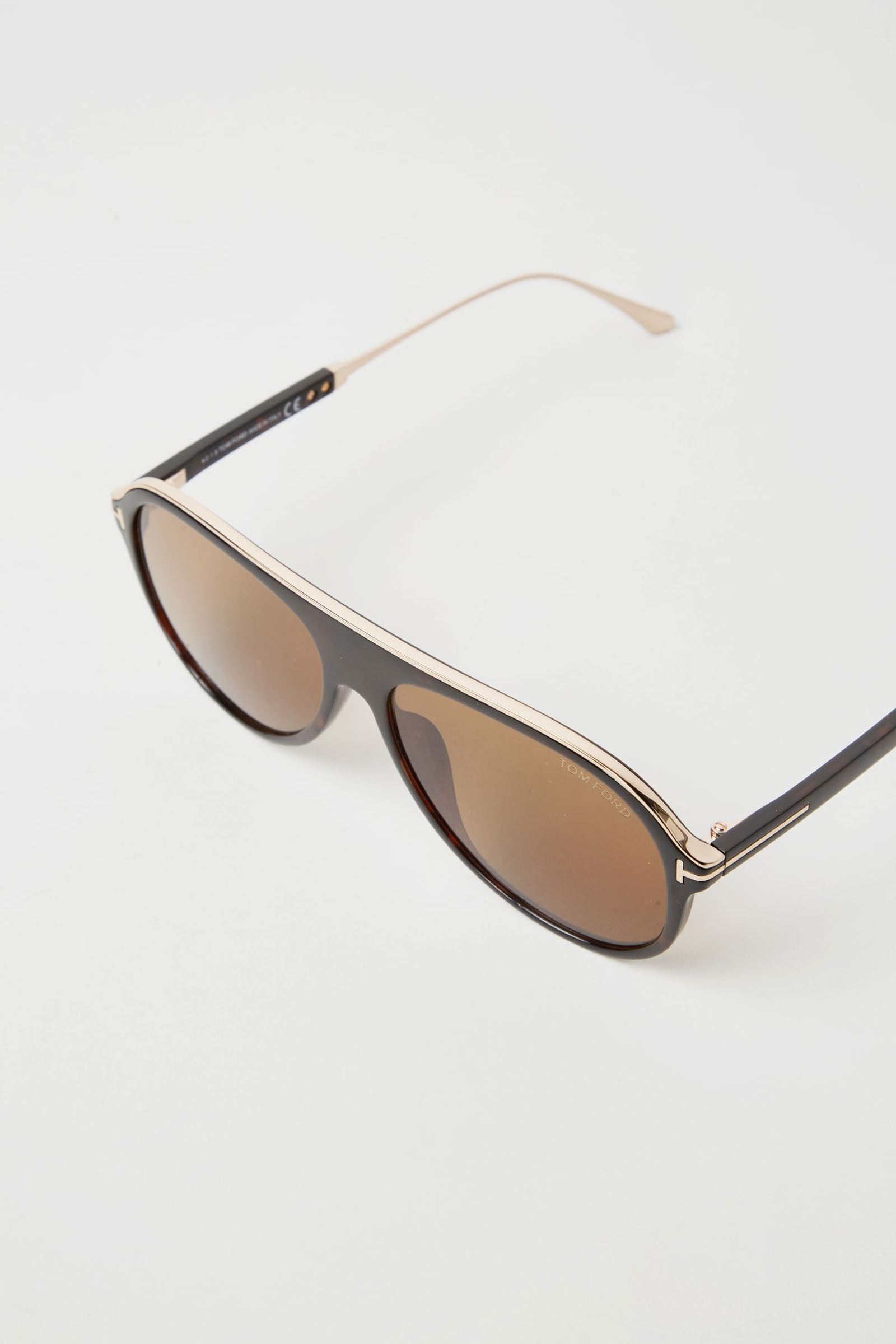 Gwyneth Paltrow | Tom Ford Tortoise Aviator Sunglasses (1 of 7)