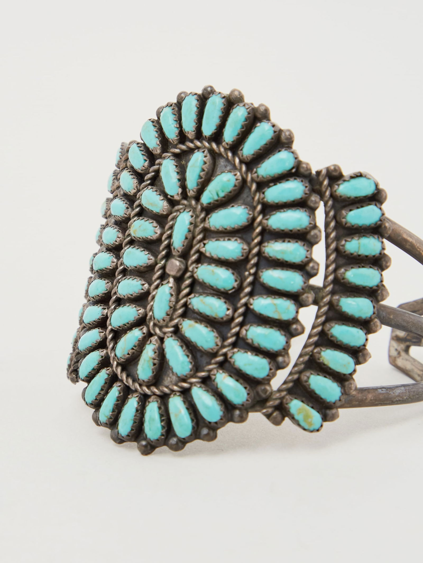 Gwyneth Paltrow | Cuff Bracelet - 5