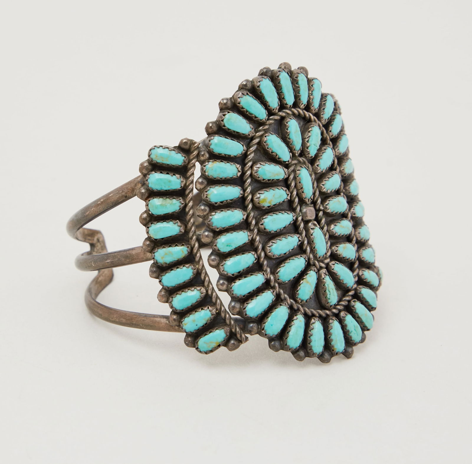 Gwyneth Paltrow | Cuff Bracelet - 6