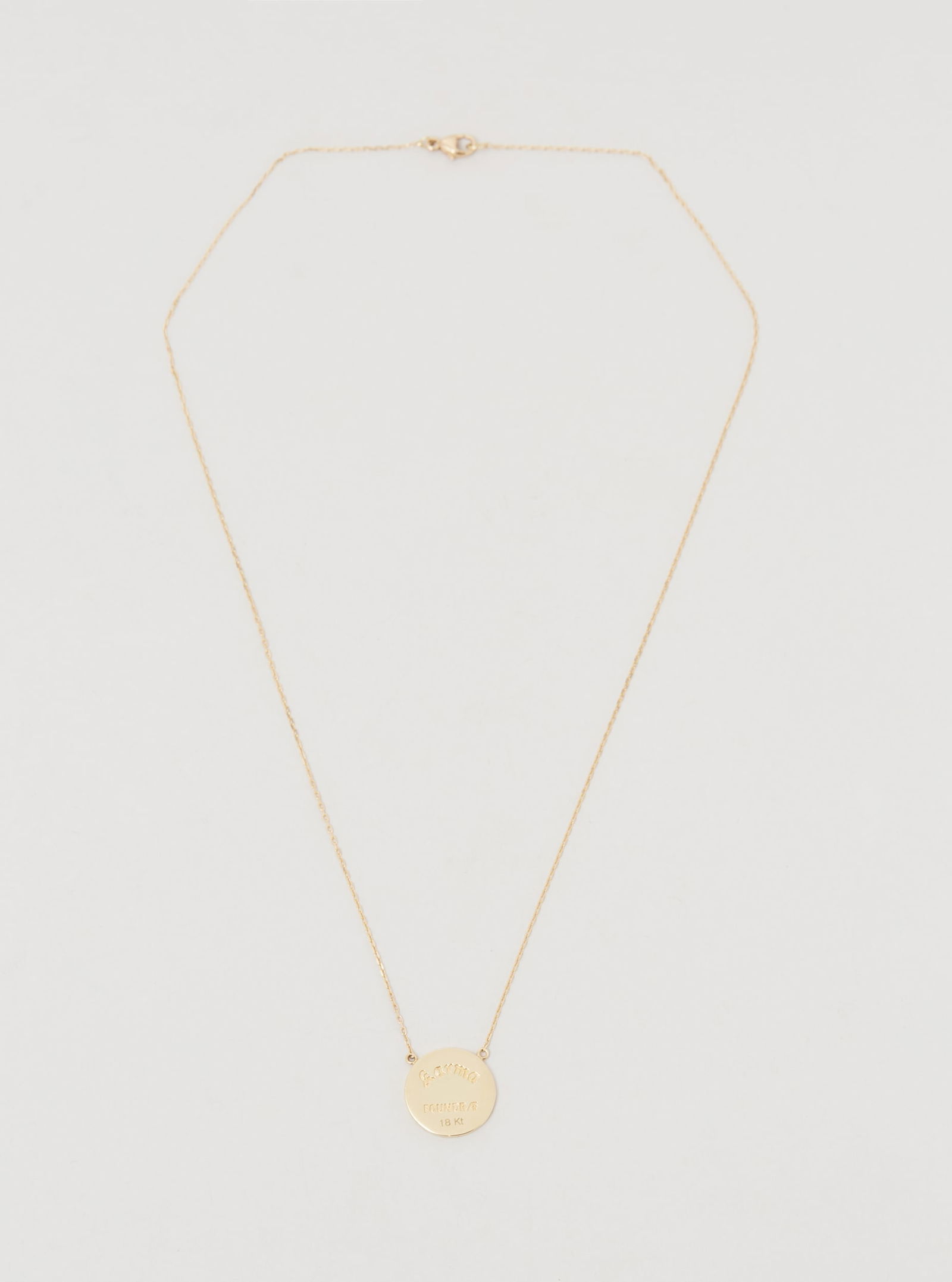 Gwyneth Paltrow | Foundrae Karma Medallion Necklace (1 of 9)