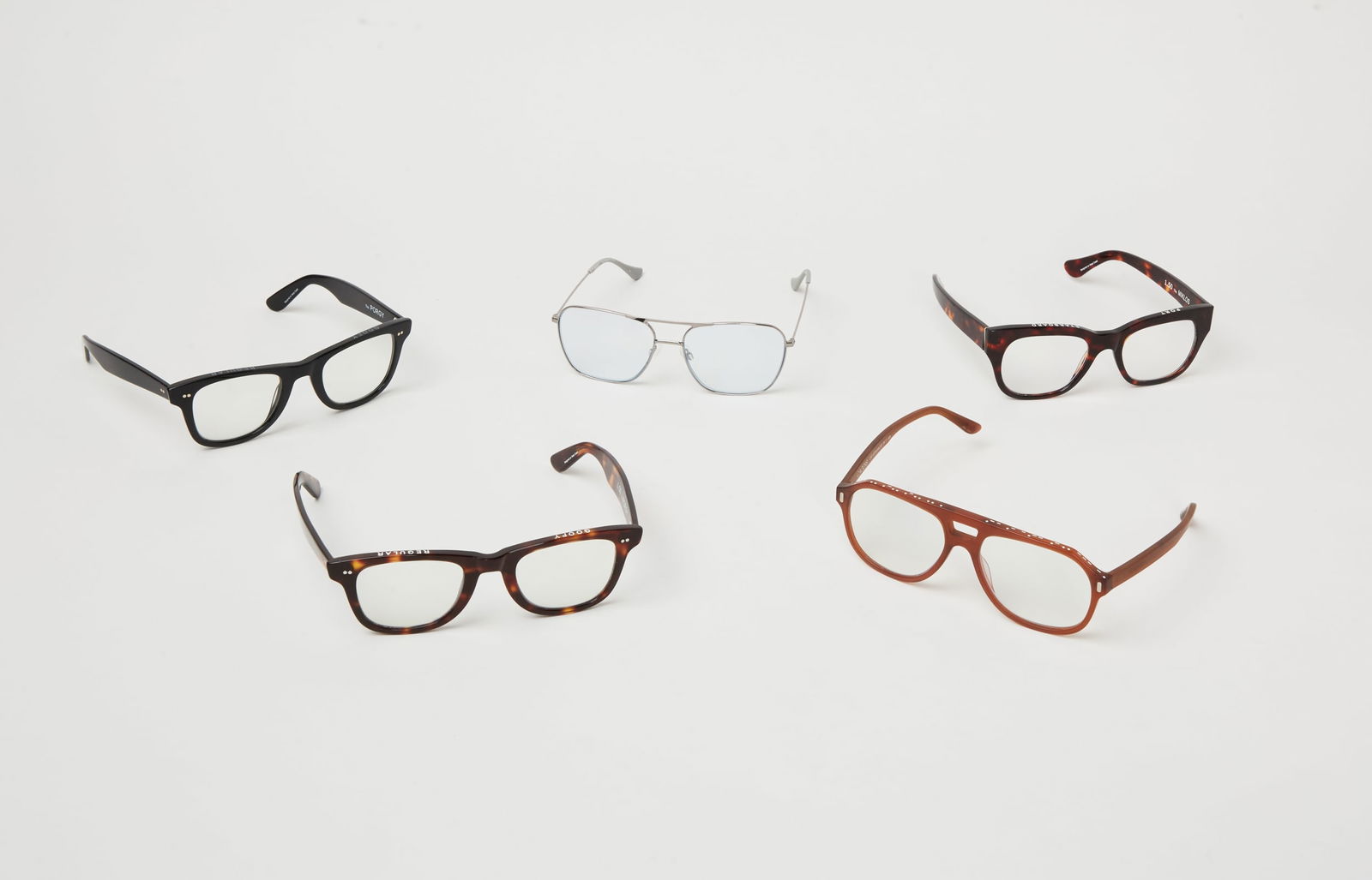 Gwyneth Paltrow | Caddis Reading Glasses Set +1.50 Strength (1 of 20)