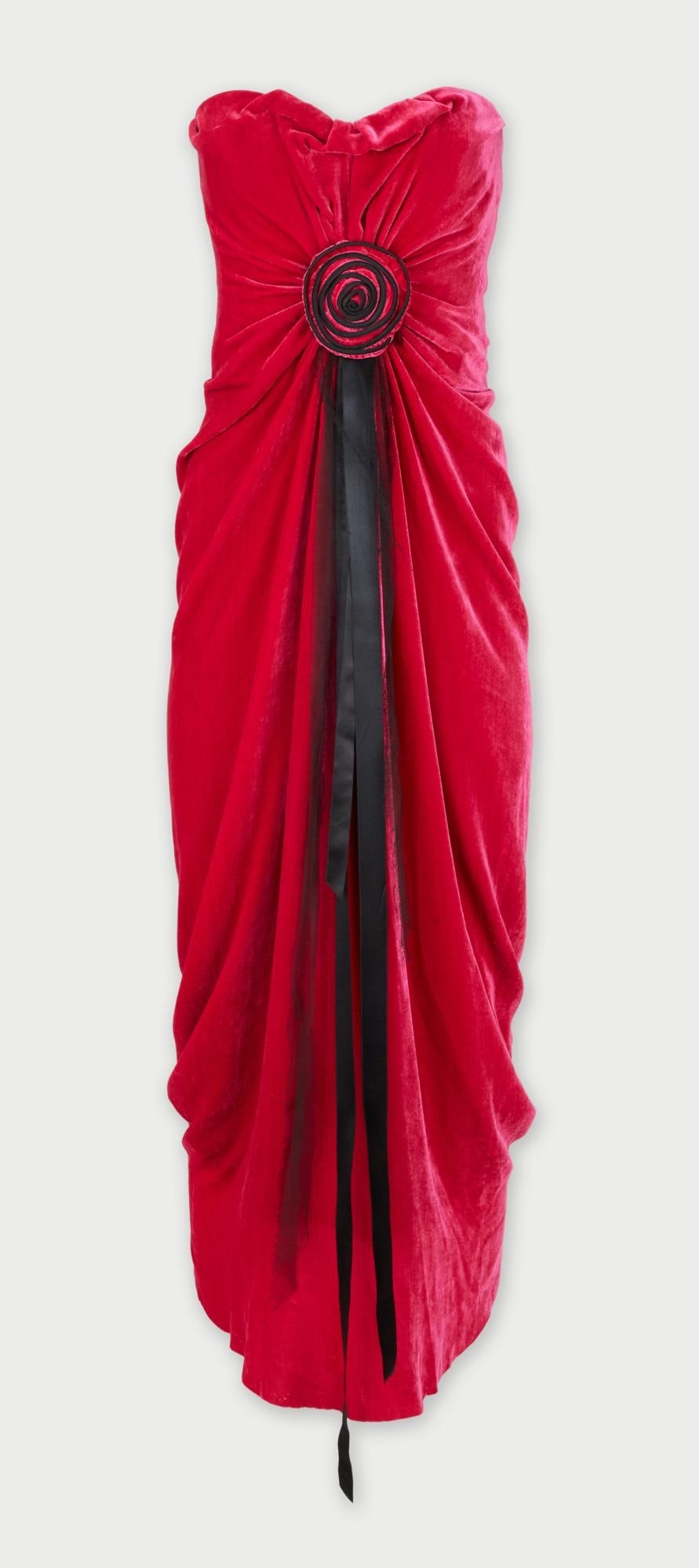 Marc Jacobs | Fall 2005 Pink Velvet Gown: Marc Jacob pink velvet gown from the Fall 2005 Ready to Wear collection modeled by Polina Kouklina (look 45). A strapless, floor-length gown. The bodice is rushed and gathered at the center