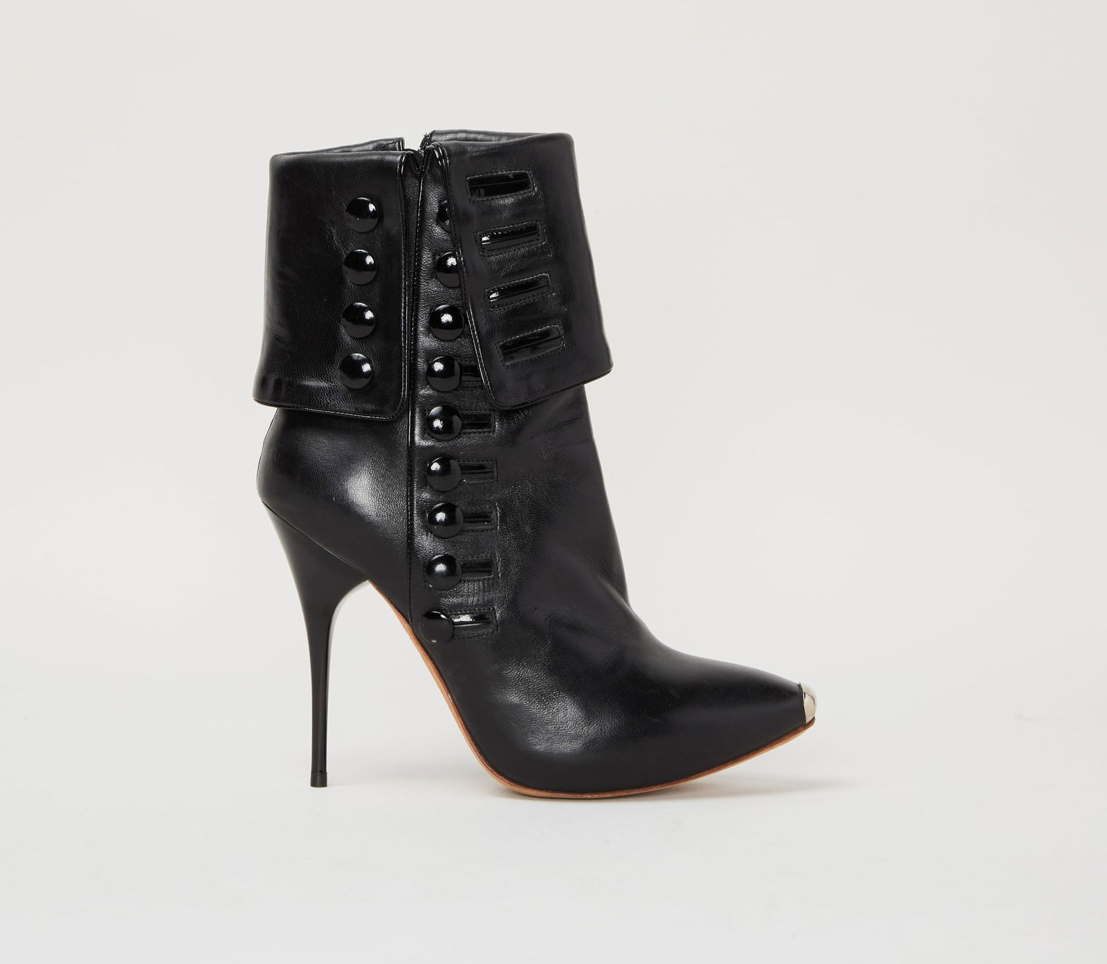 Alexander McQueen | Girl Who Lives in a Tree Booties: Alexander McQueen black leather stiletto boots from the Fall 2008 Ready to Wear fashion show, modeled by Alex Sandor (Look 8).Black leather silver-tone cap toe high heel booties with full side faux