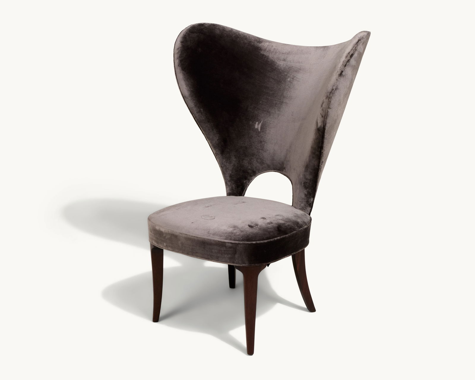 Gwyneth Paltrow | Modern Wyeth Edward Wormley Heart Wingback Chair (1 of 1)
