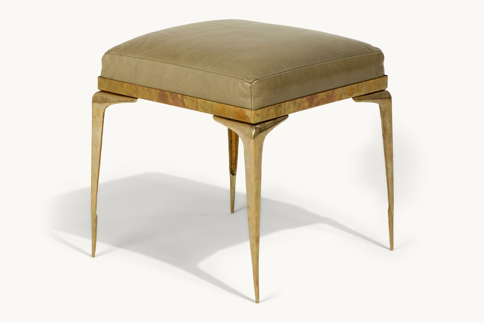 Gwyneth Paltrow | CF Modern Stiletto Stool (1 of 1)