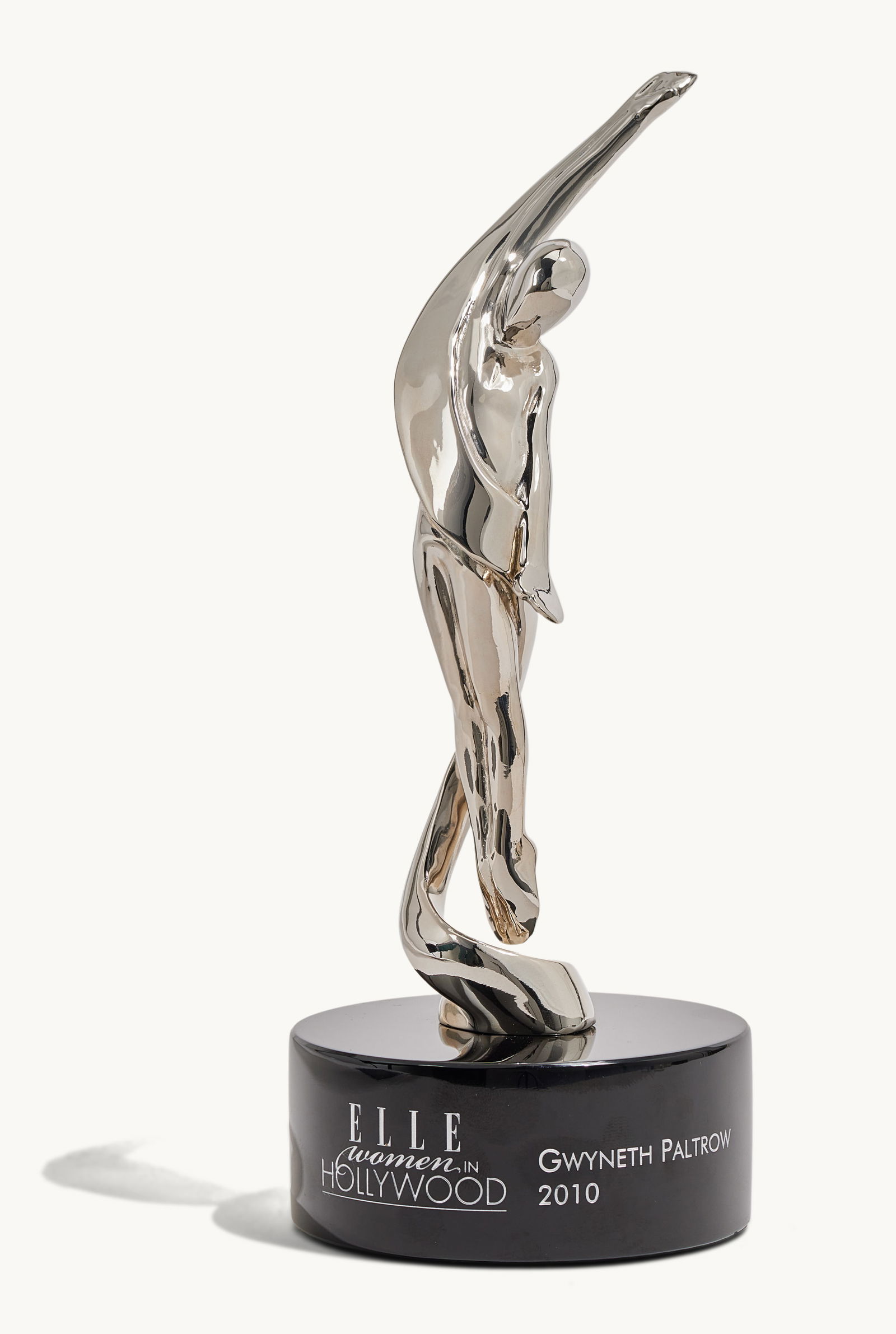 Gwyneth Paltrow | 2010 Elle Women in Hollywood Award (1 of 5)