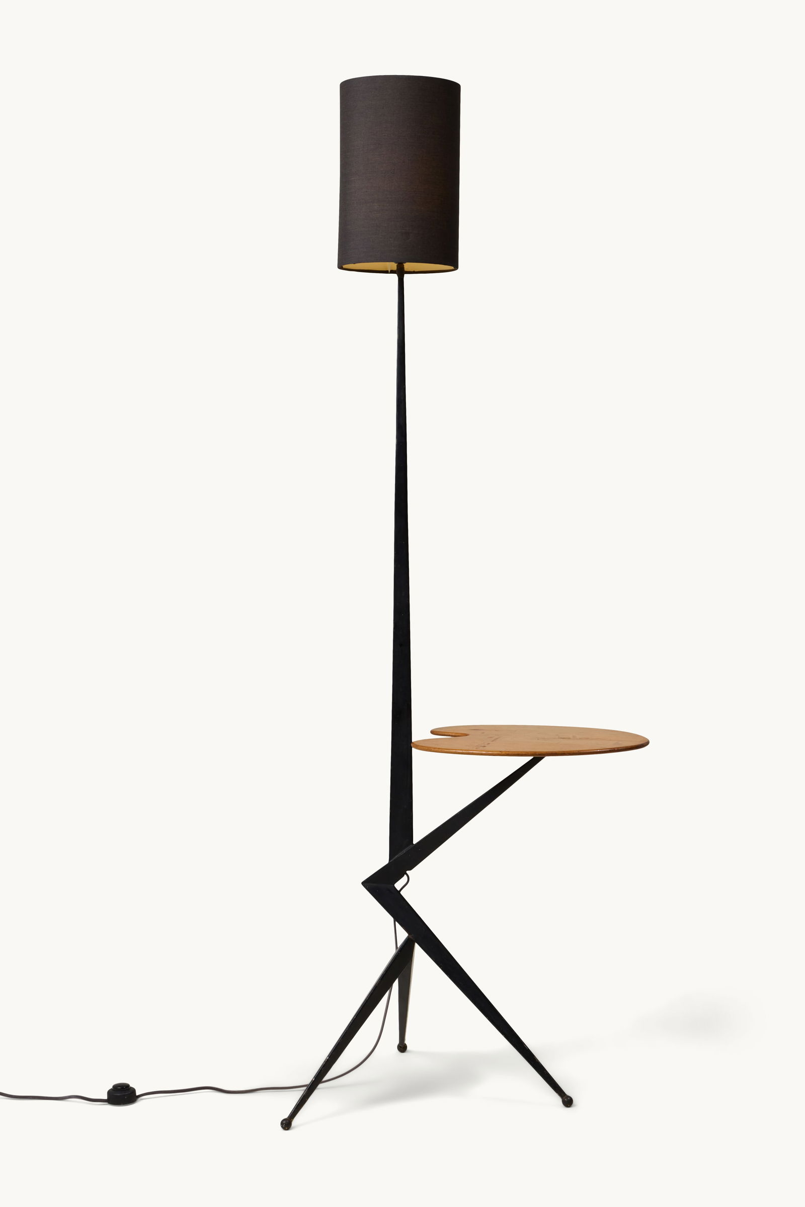 Gwyneth Paltrow | Unattributed Floor Lamp (1 of 1)