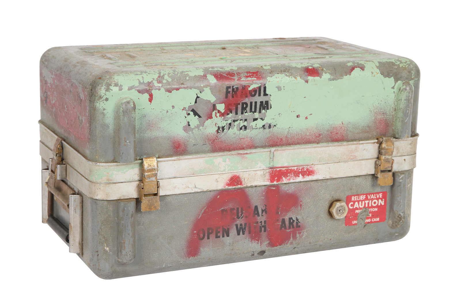 Mickey Hart | Piano Strings for Beam Instrument (1 of 4)