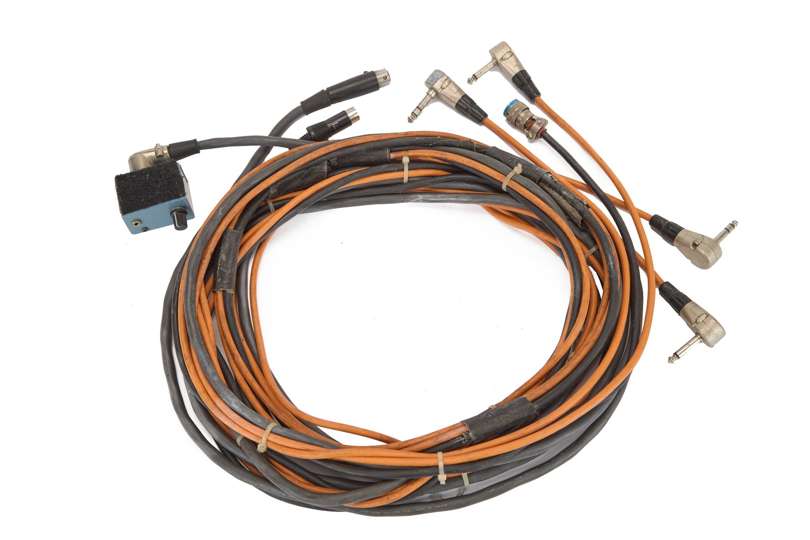 Jerry Garcia Band | Jerry Garcia?s Guitar, MIDI, and Monitor Cable Harness Used Live 1993-1994 (1 of 3)