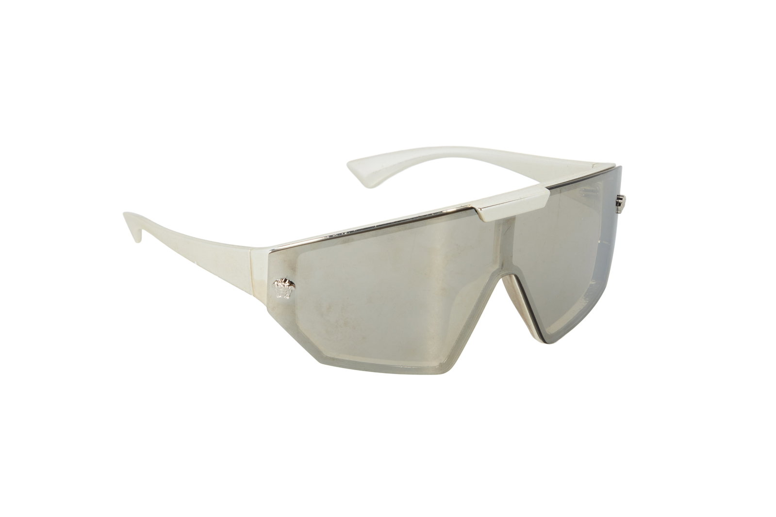 Shakira | 2025 Stage-Worn Sunglasses (1 of 4)