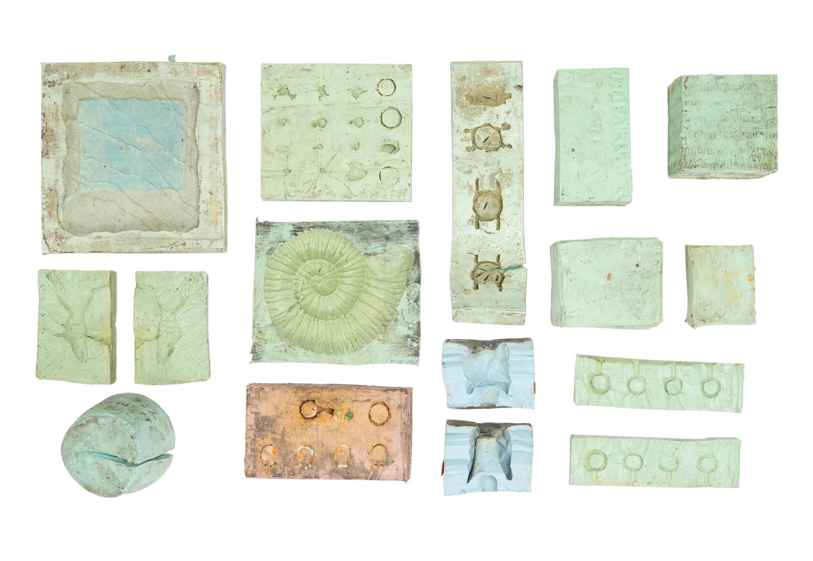 The Flintstones in Viva Rock Vegas | Various Molds - Fossils, Rings, Watches, Roulette Ball, and (1 of 1)