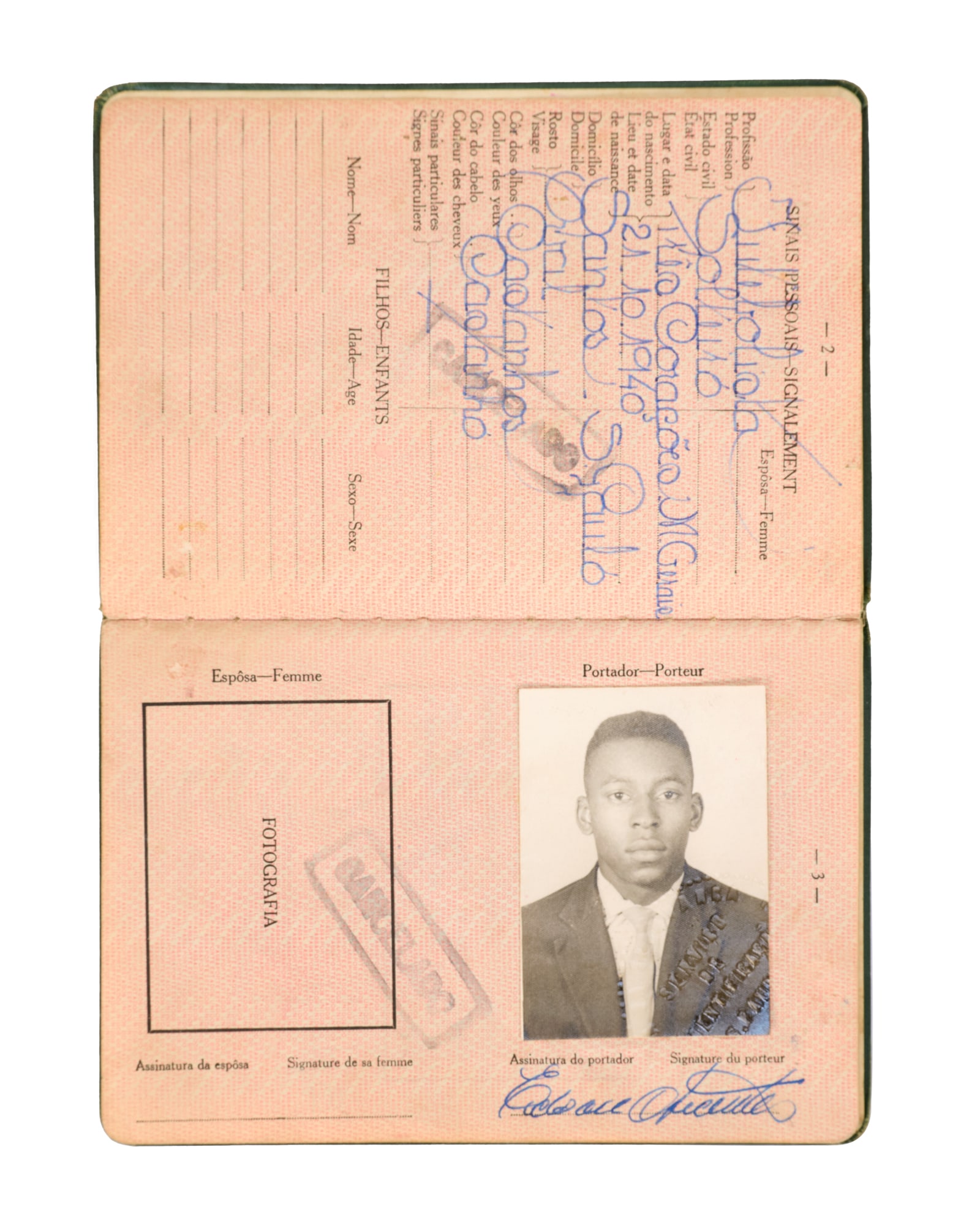 Pele | 1960-1962 Brazil Passport: A Federative Republic of Brazil passport, issued to Pele on February 9, 1960, and valid until February 8, 1962. The passport features a photograph of Pele, his signature "Edson Arantes," and entry sta