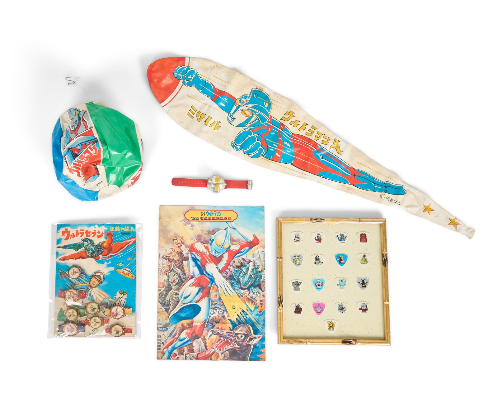 Ultraman | Various Vintage Novelty Toys and Items (6): A collection of six various vintage novelty toys and items relating to various properties and characters in the Ultraman franchise. Includes: -Bandai Ultraman and Ultraseven Inflatable Beach Ball