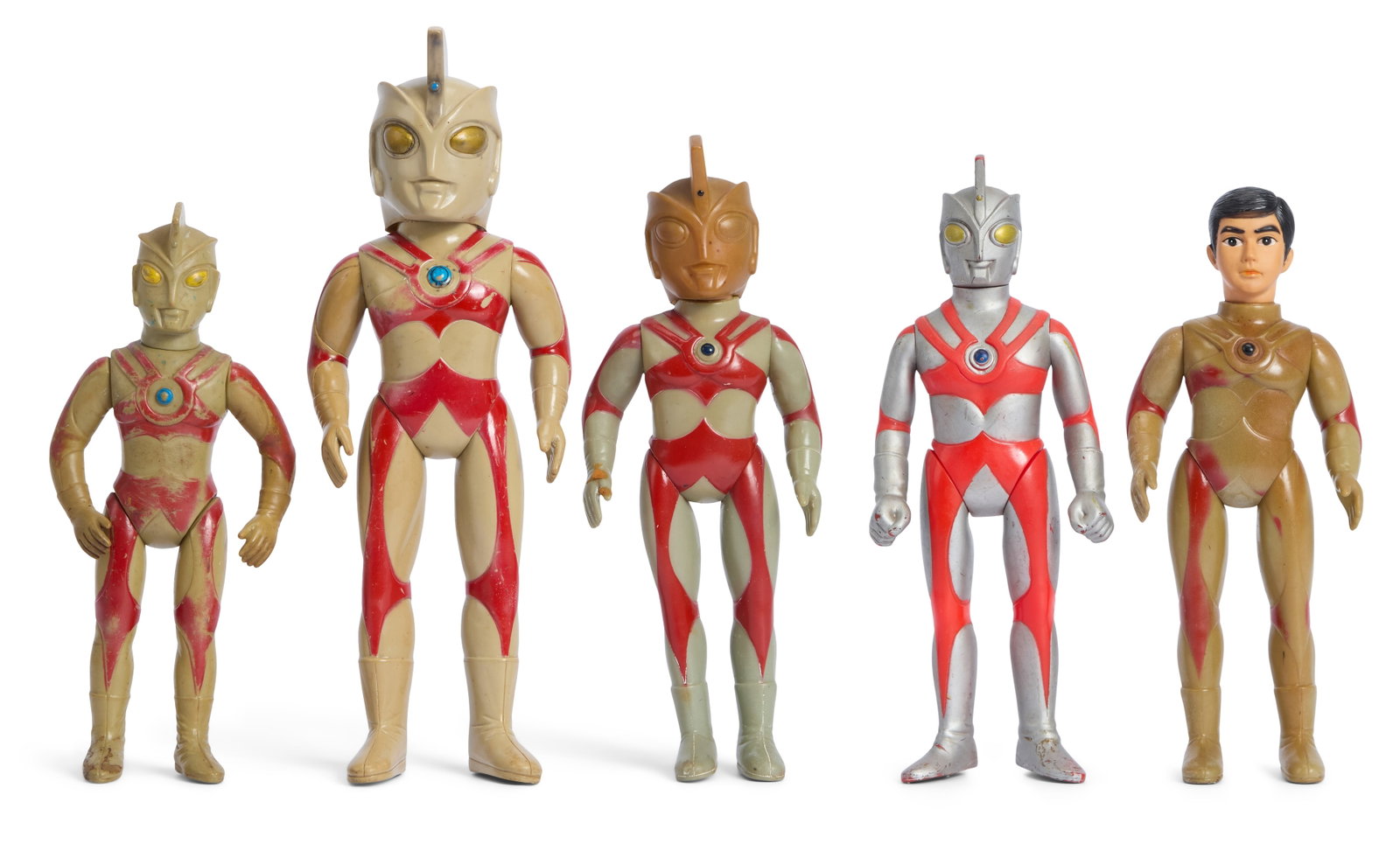Sofubi | Vintage Ultraman Ace Figures (5): A collection of five vintage Ultraman Ace sofubi figures. Includes four 1970s Bullmark figures of various sizes, two with removable helmets, one without a helmet, and one with a static helmet. Also