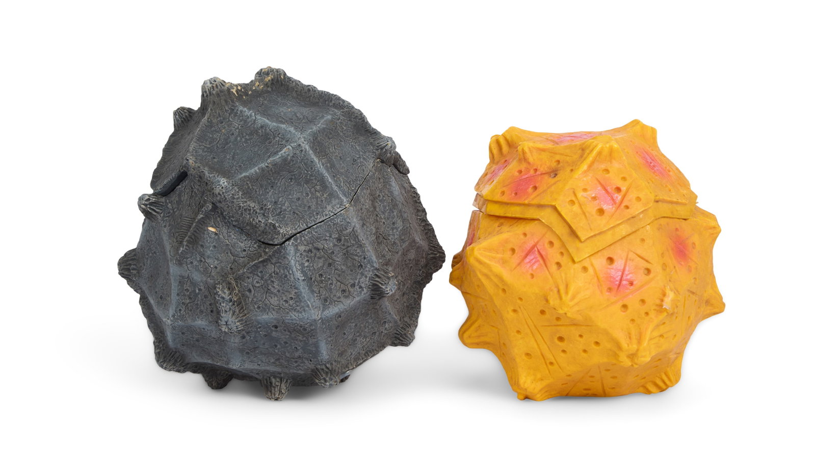 Sofubi | Garamon with Meteorite Figures (2) - 2