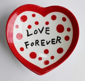 Yayoi Kusama LOVE FOREVER 2017