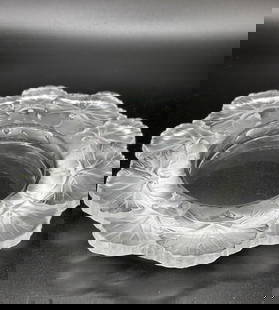 Lalique Trinket/Votive: Beautiful Lalique item for the collector, no visible cracks or chips. Note minor scratch on base commensurate with age and use. See photos for details and condition