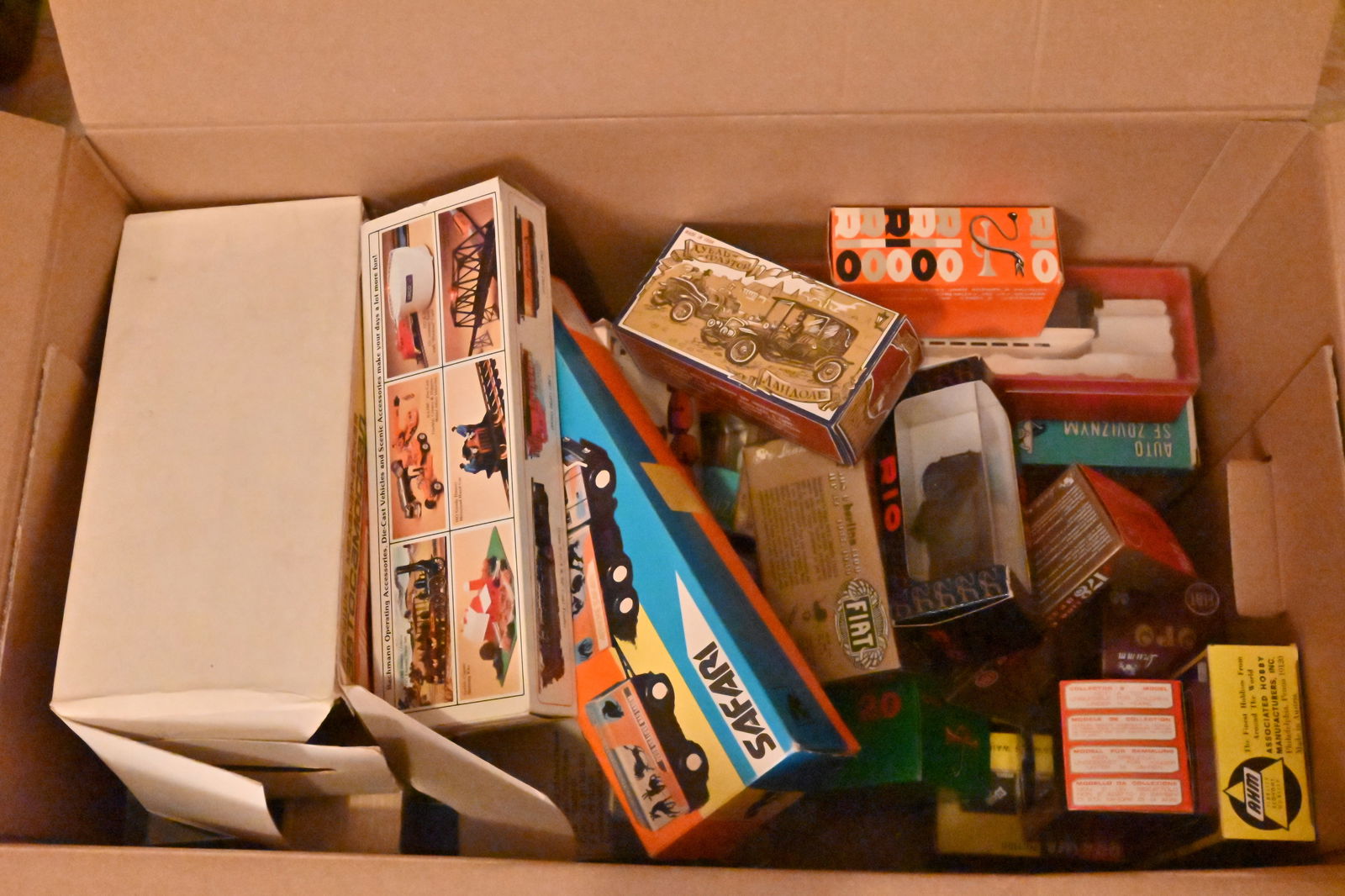 Modelleisenbahn aus einem Gr. Einlieferung 11 Umzugskartons - 3