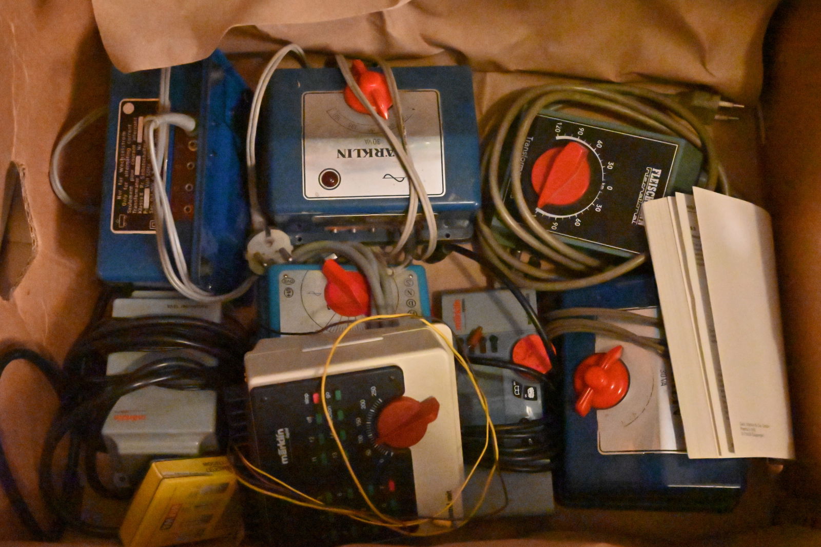 Modelleisenbahn aus einem Gr. Einlieferung 11 Umzugskartons - 6