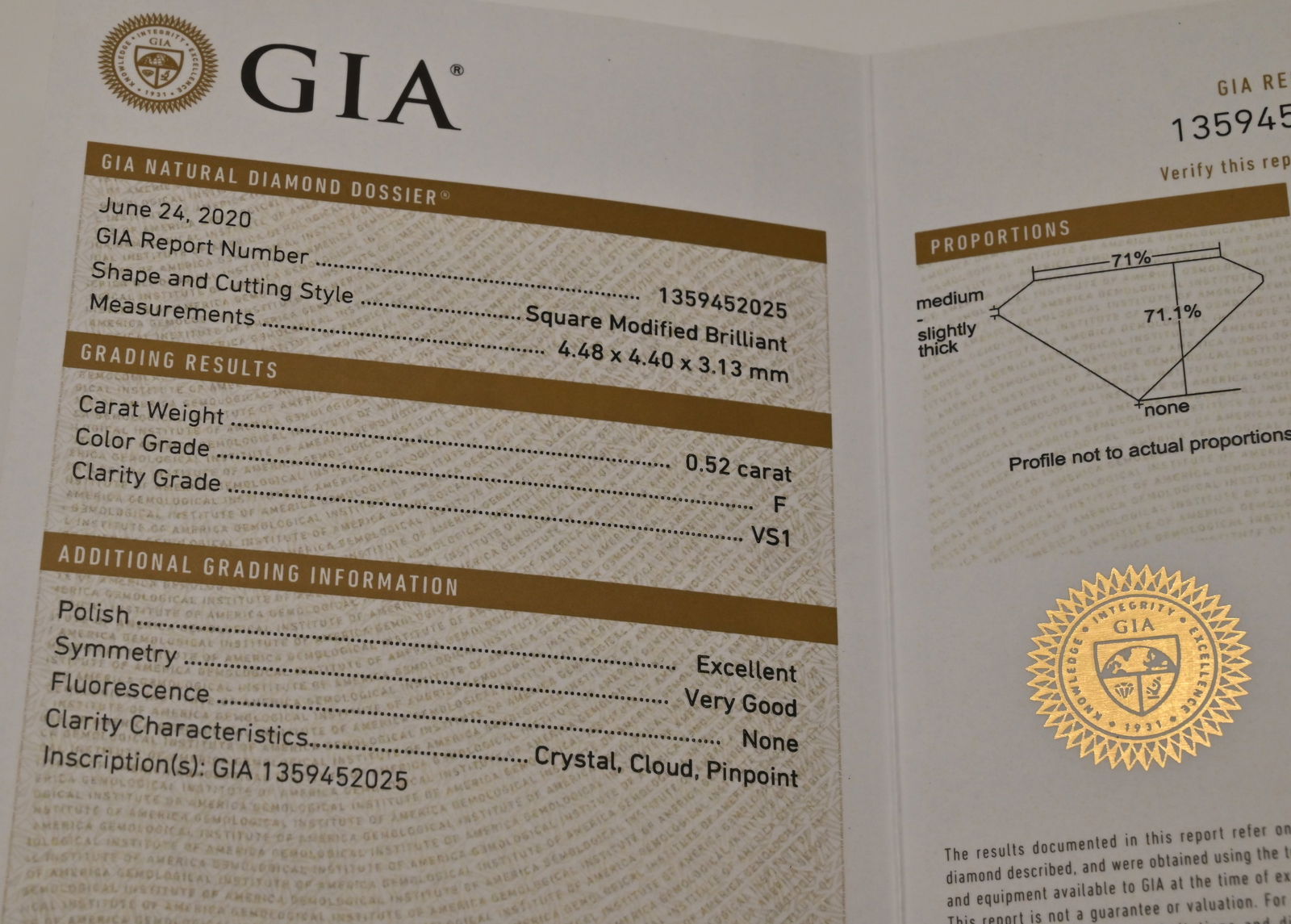 Platin RIng mit Princessschiff Diamant - 8