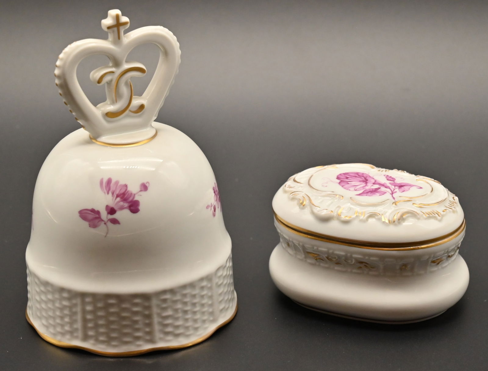 Ludwigsburger Porzellan Dose und Klingel (1 of 7)