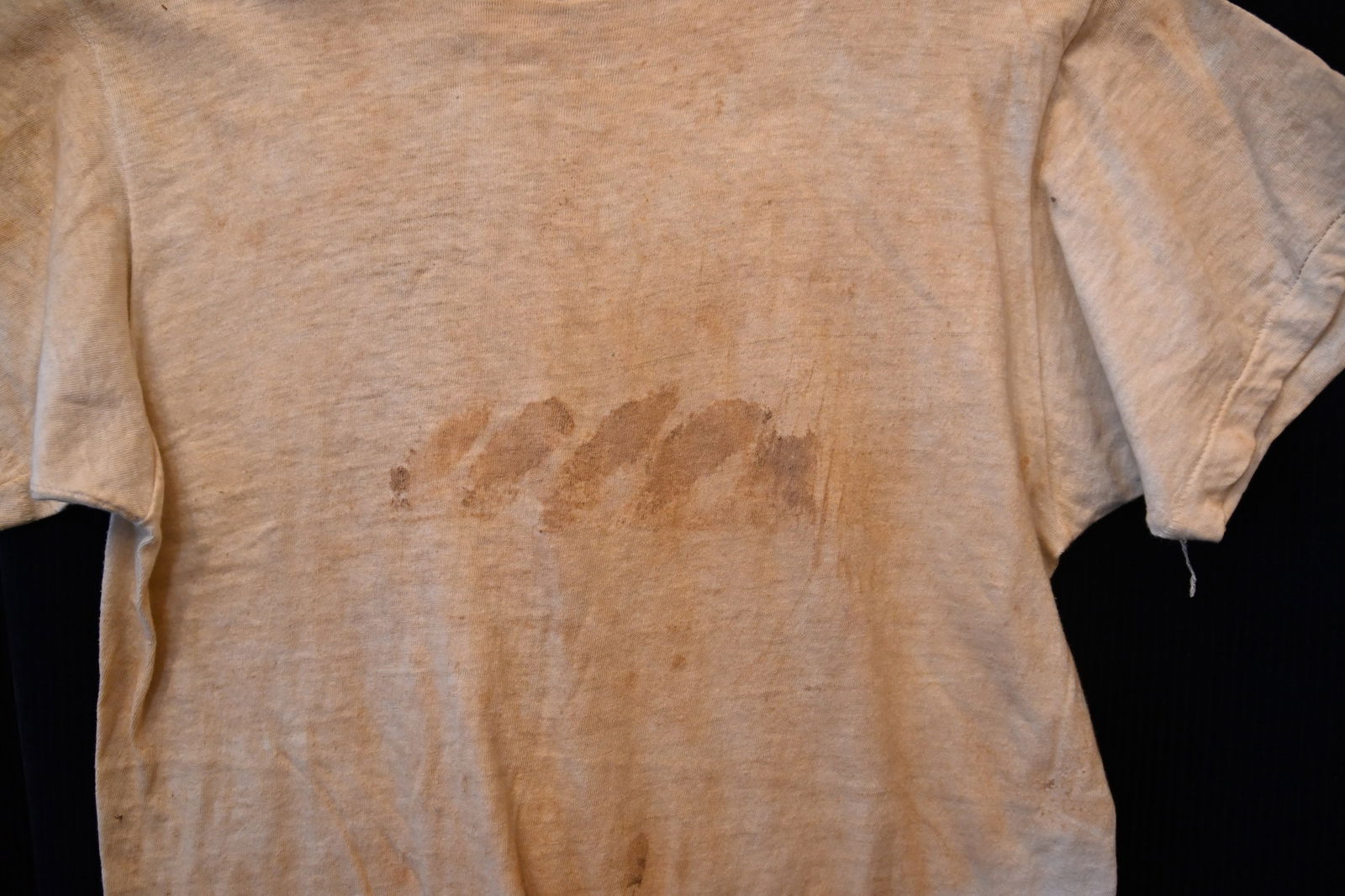 Ein T- Shirt von Werner Hezog aus dem Film "Die Last der Träume" (Burden o Dreams) 1982 von Les - 8