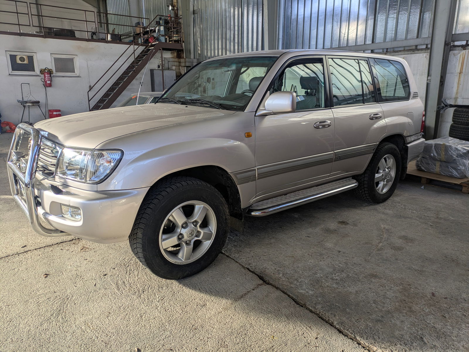 Toyota Land Cruiser HDJ100 (J100-Serie - 2