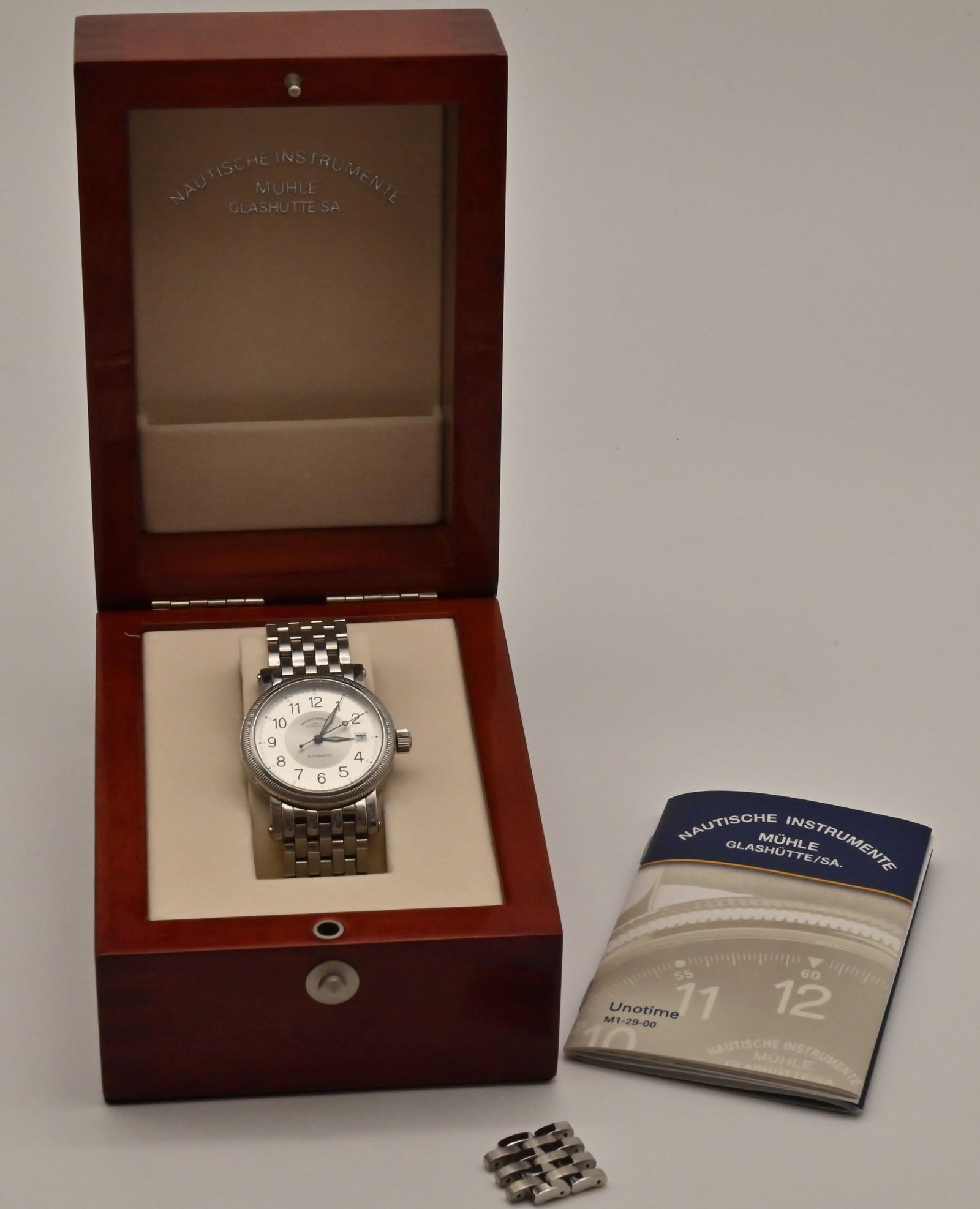 Mühle Glashütte Unotime Herrenarmbanduhr, Ref: M1-29-05-MB - 9