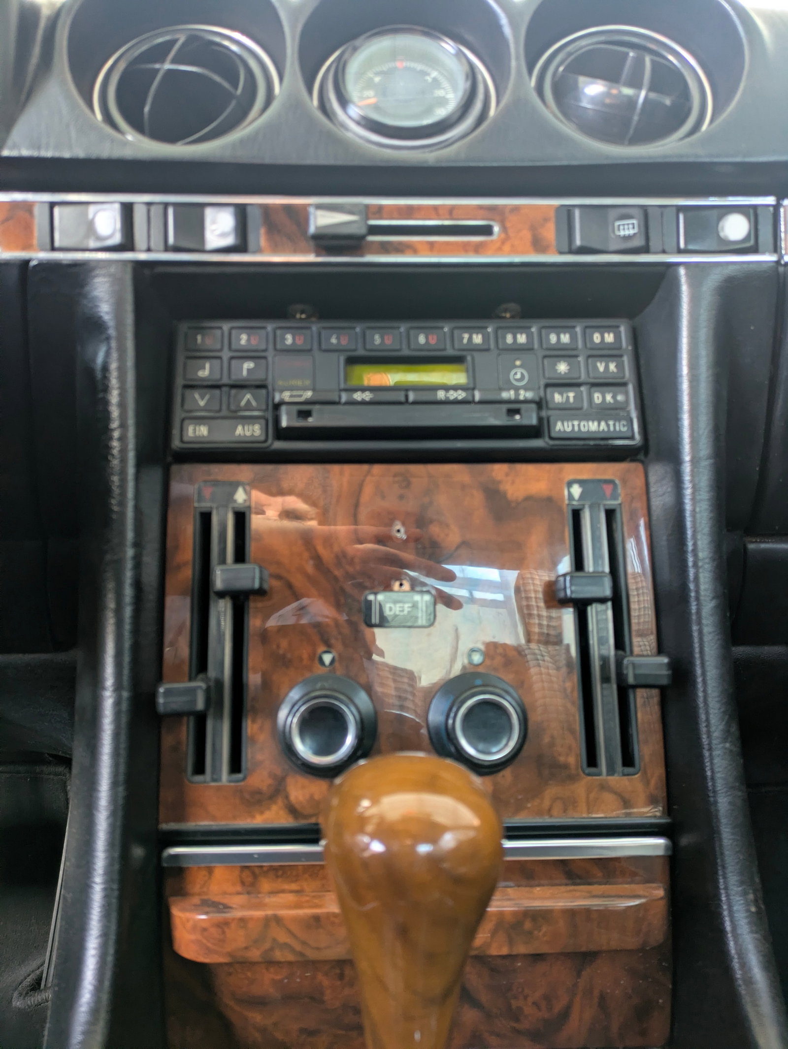 Mercedes-Benz 280 SLC - 20