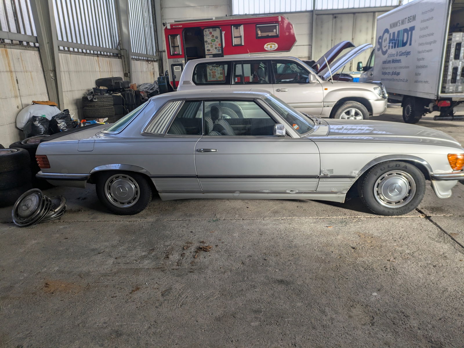 Mercedes-Benz 280 SLC - 3