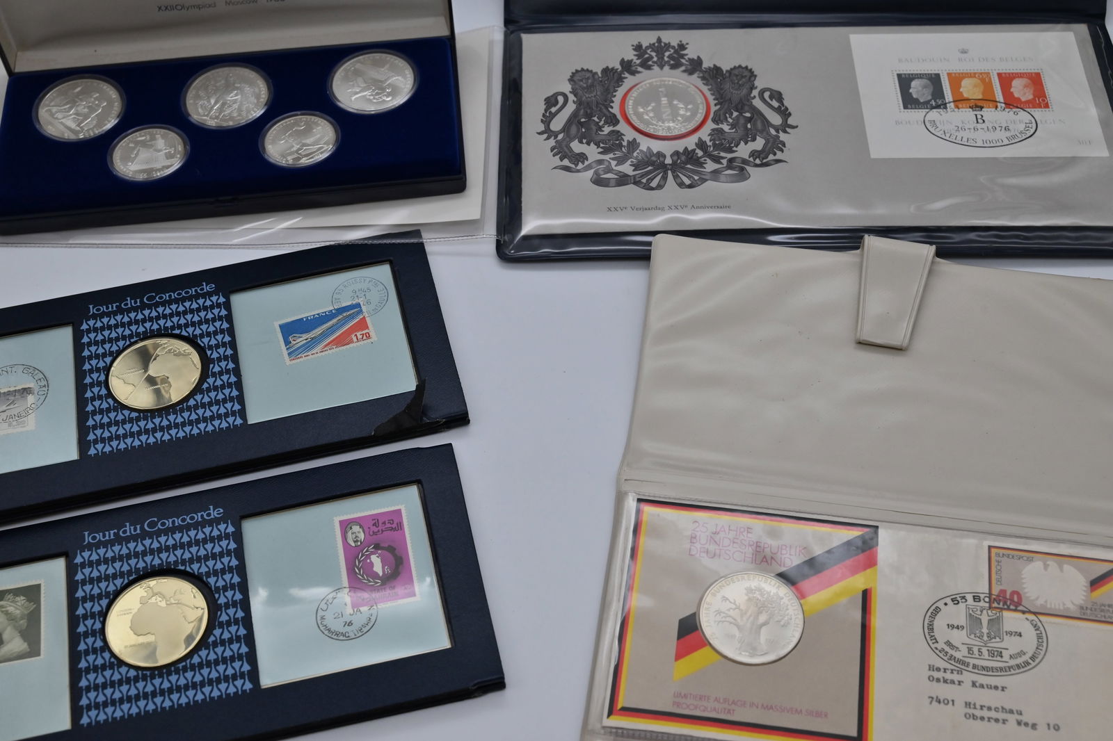 Münzen konvolut mit viel Silber: Münzen konvolut mit viel Silber Dabei: Russland 1980 olympiade moskau 5 u. 10 rubel 5x 900 silber münze in etui box25 Jahre Bundesrepublik Deutschland.2x Jour du ConcordeBaudouin I. - 25