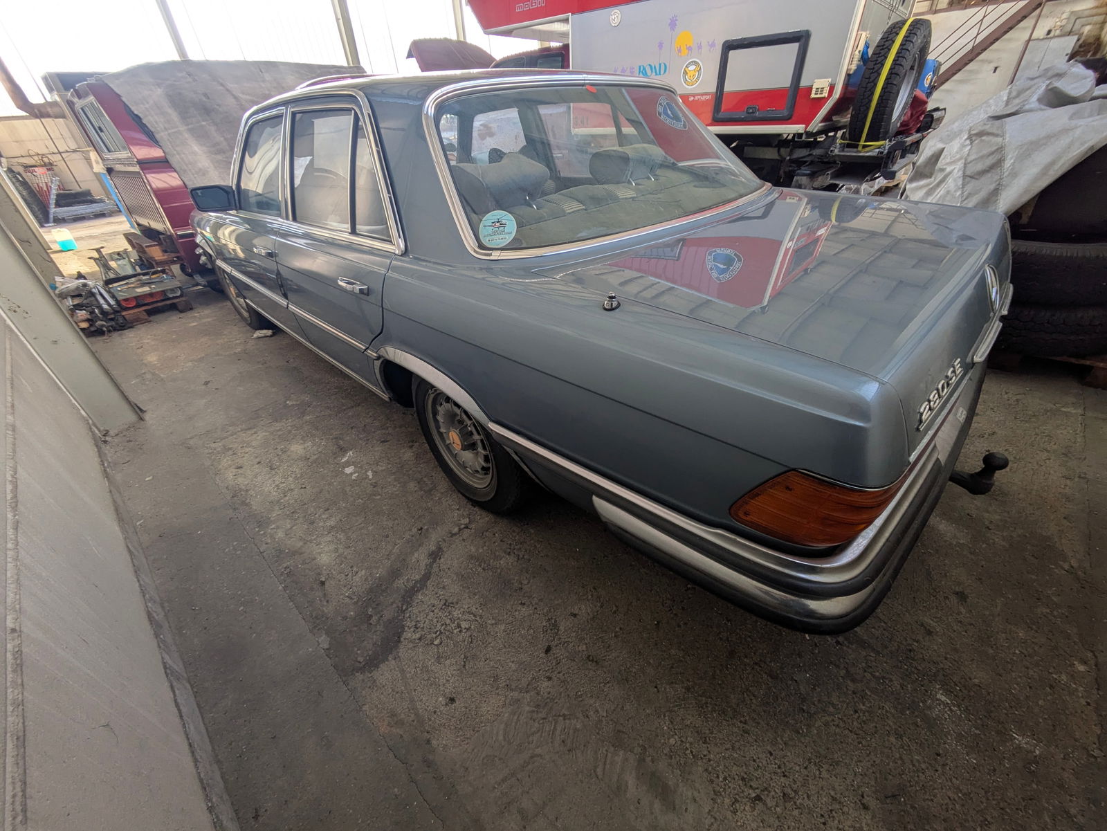 Merzedes Benz 280 SE - 4