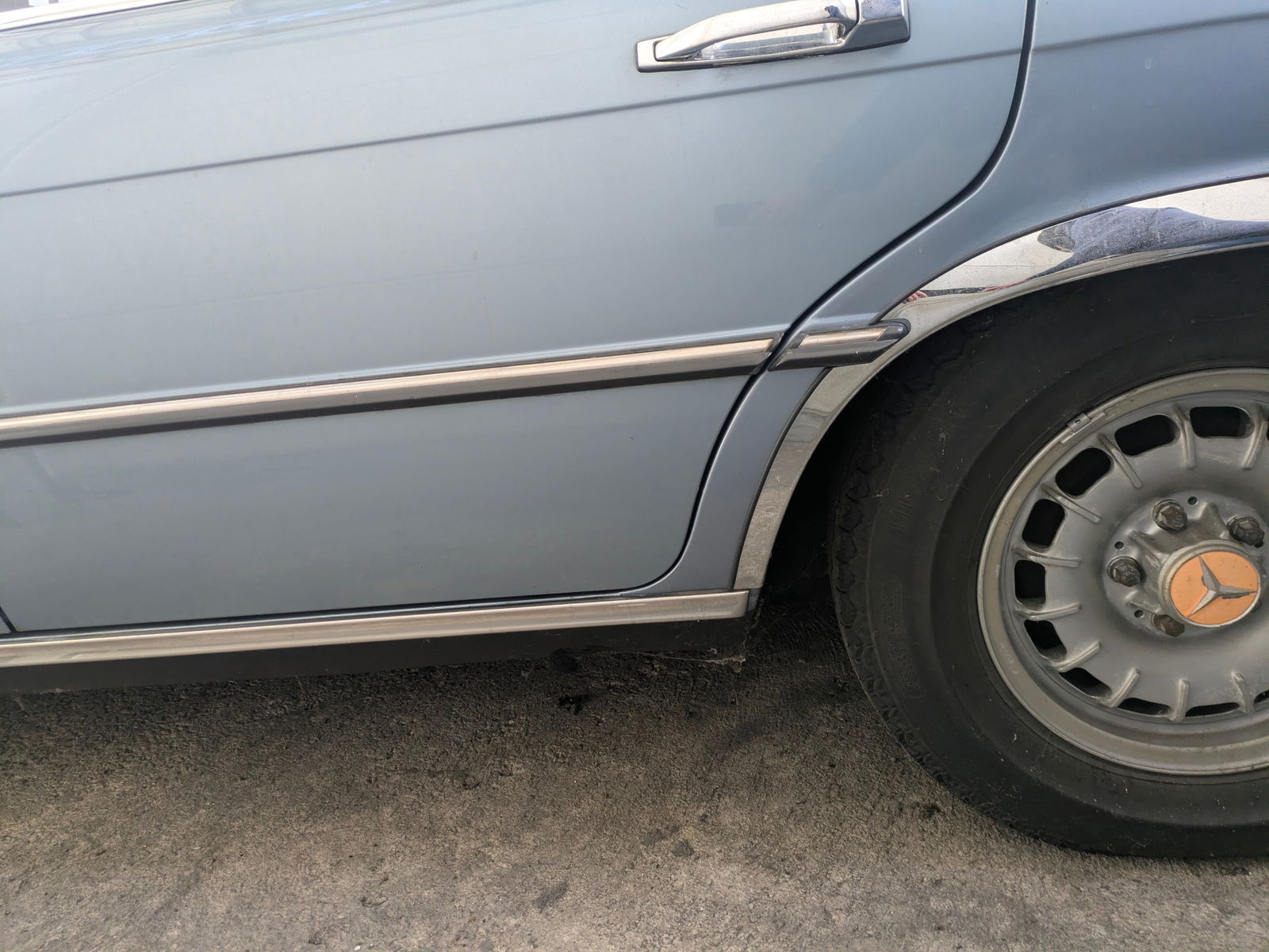 Merzedes Benz 280 SE - 5