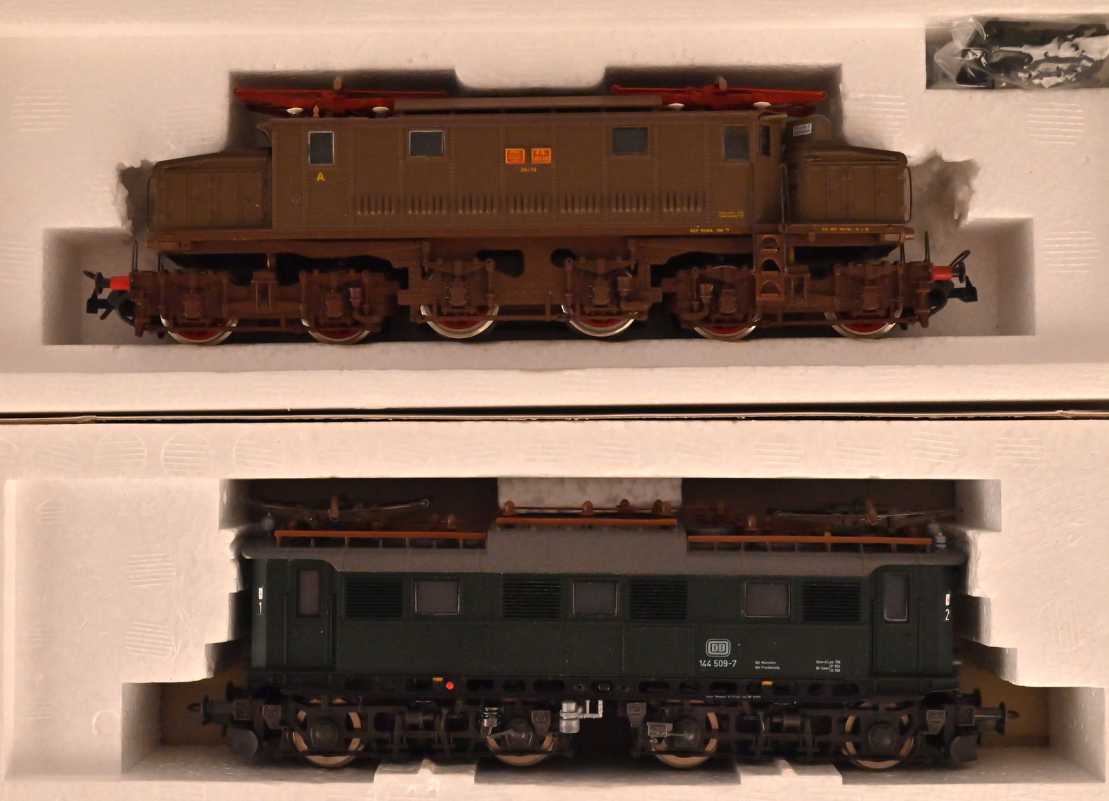 ROCO Modelleisenbahn H0, 17 Tlg. Konvolut. - 5