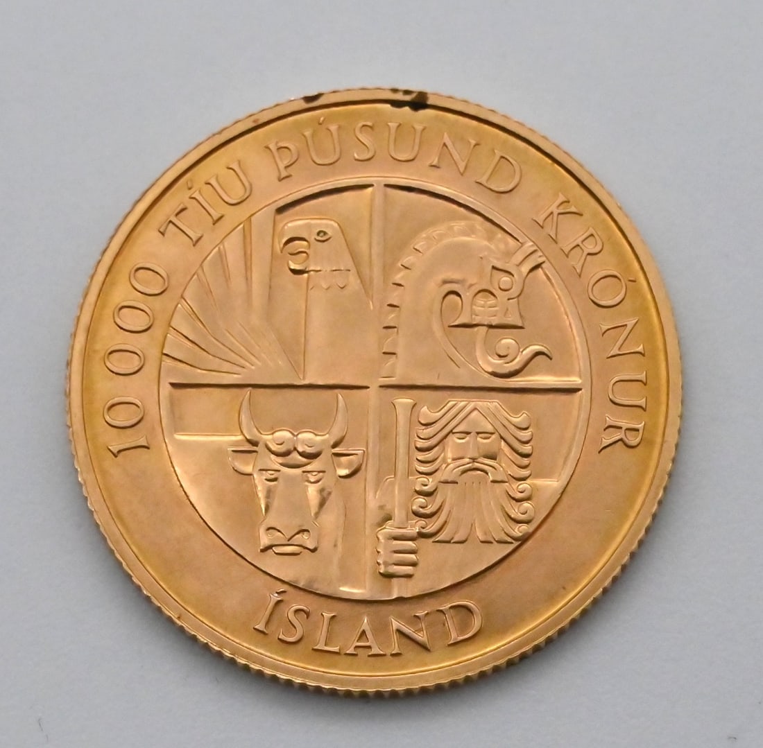 Island 10000 Kronen, 1974: Island 10000 Kronen, 1974 Island 10000 Kronen, 1974900 GoldGewicht: 15,5 g