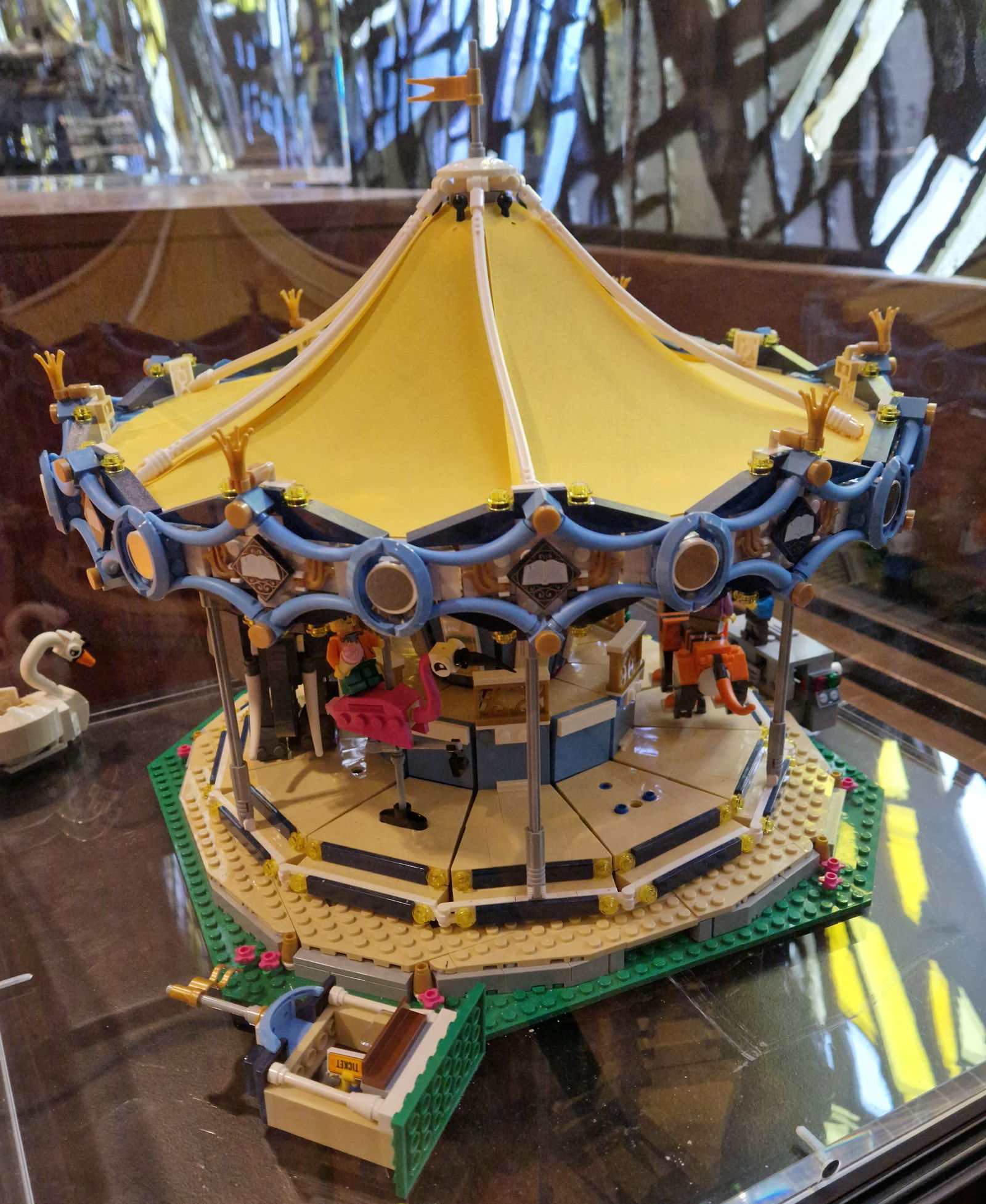 LEGO Modell - Creator Expert Karussell Set-Nummer 10257 (1 of 1)