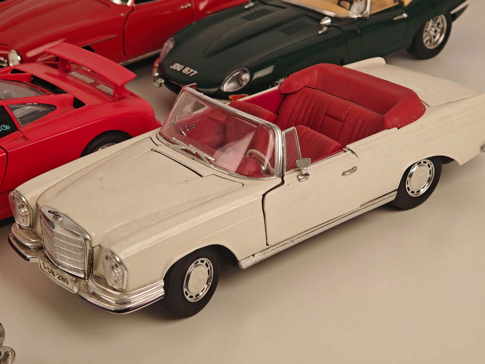 Modellauto Konvolut - Ferarri, VW, Mercedes, Jaguar u.a. - 10