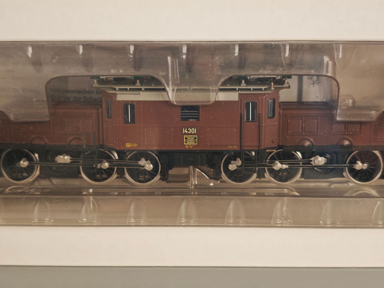 Märklin 3352 H0 AC E-Lok Ce 6/8 Krokodil und Märklin H0 - 3793 Dampflok, in OVP (1 of 6)