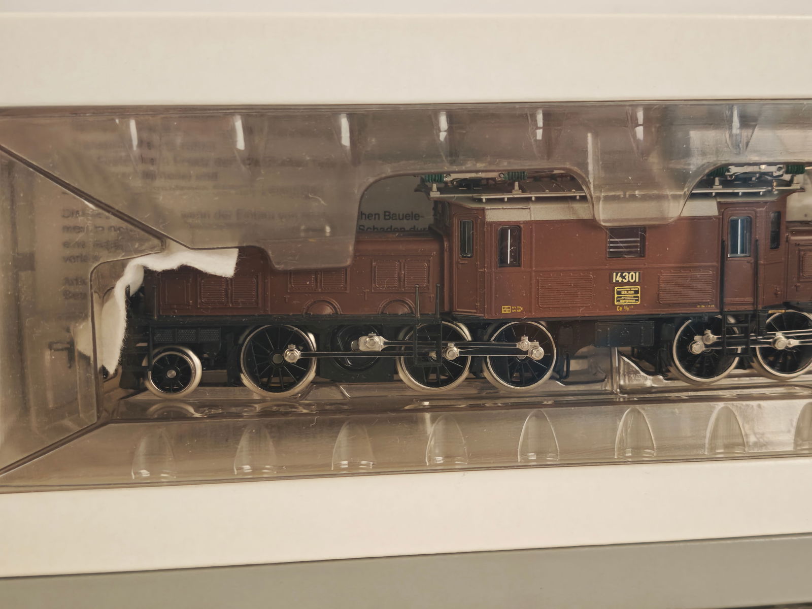 Märklin 3352 H0 AC E-Lok Ce 6/8 Krokodil und Märklin H0 - 3793 Dampflok, in OVP - 2