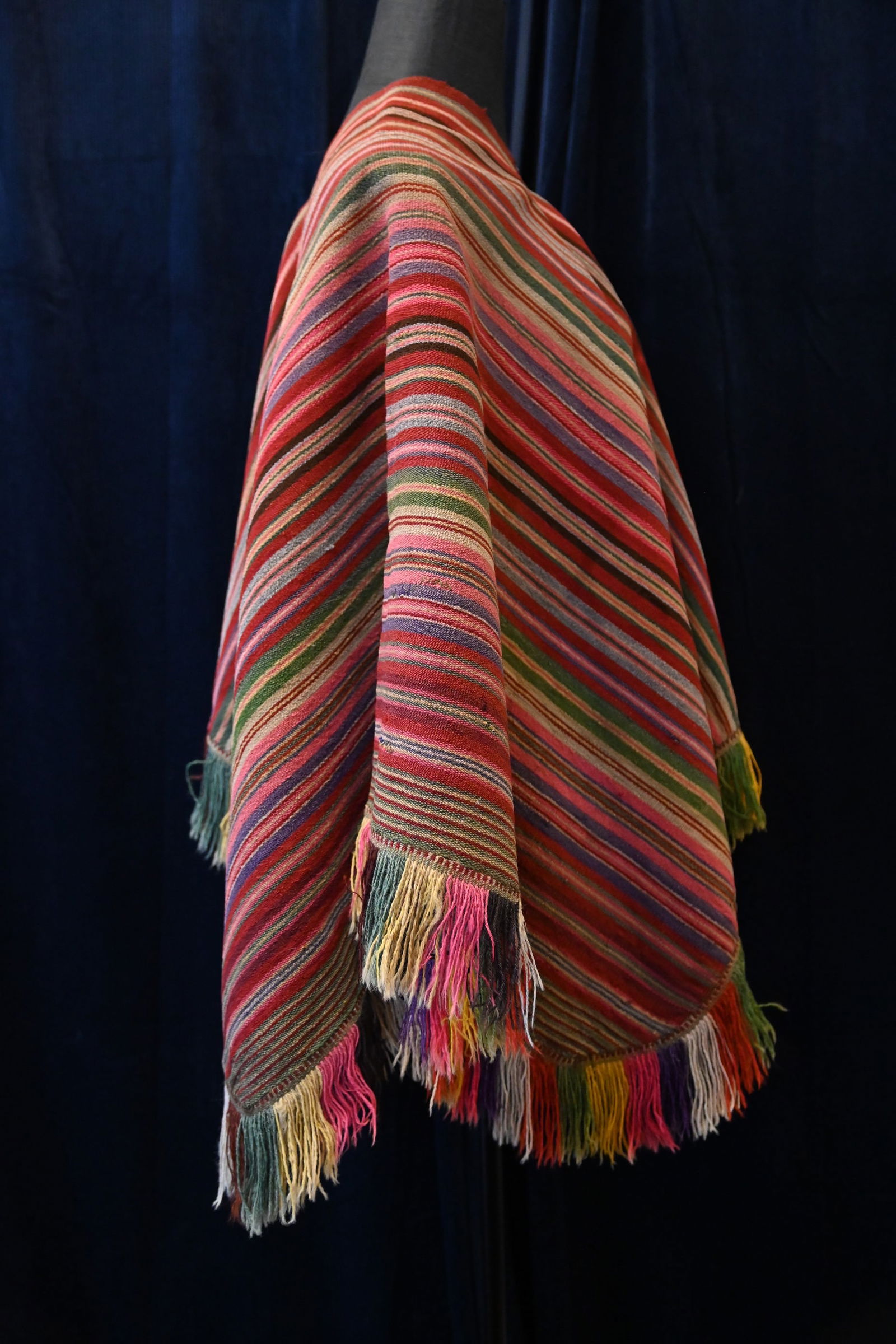 Poncho des „Hombrecitos” aus dem Film „Aguirre, der Zorn Gottes” (1982) von  - 5