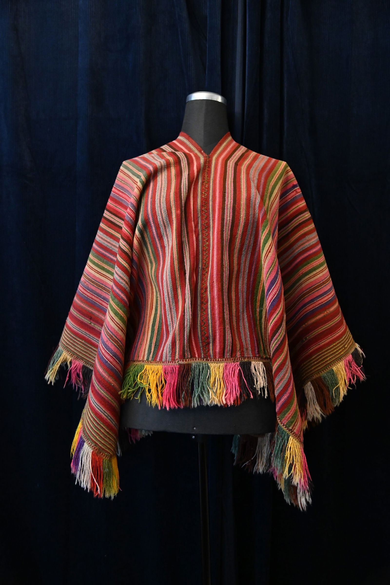 Poncho des „Hombrecitos” aus dem Film „Aguirre, der Zorn Gottes” (1982) von  - 9