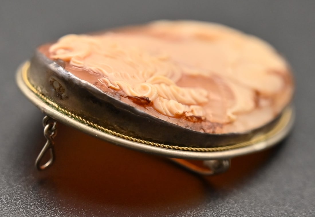 Konvolut Modeschmuck aus Brosche und Kette - 5