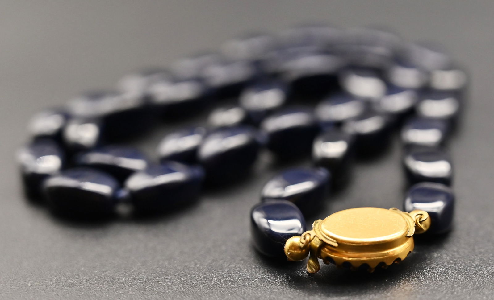 Konvolut Modeschmuck aus Brosche und Kette - 7